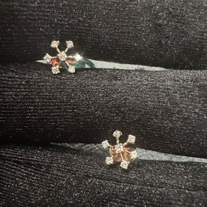 14k diamond studs